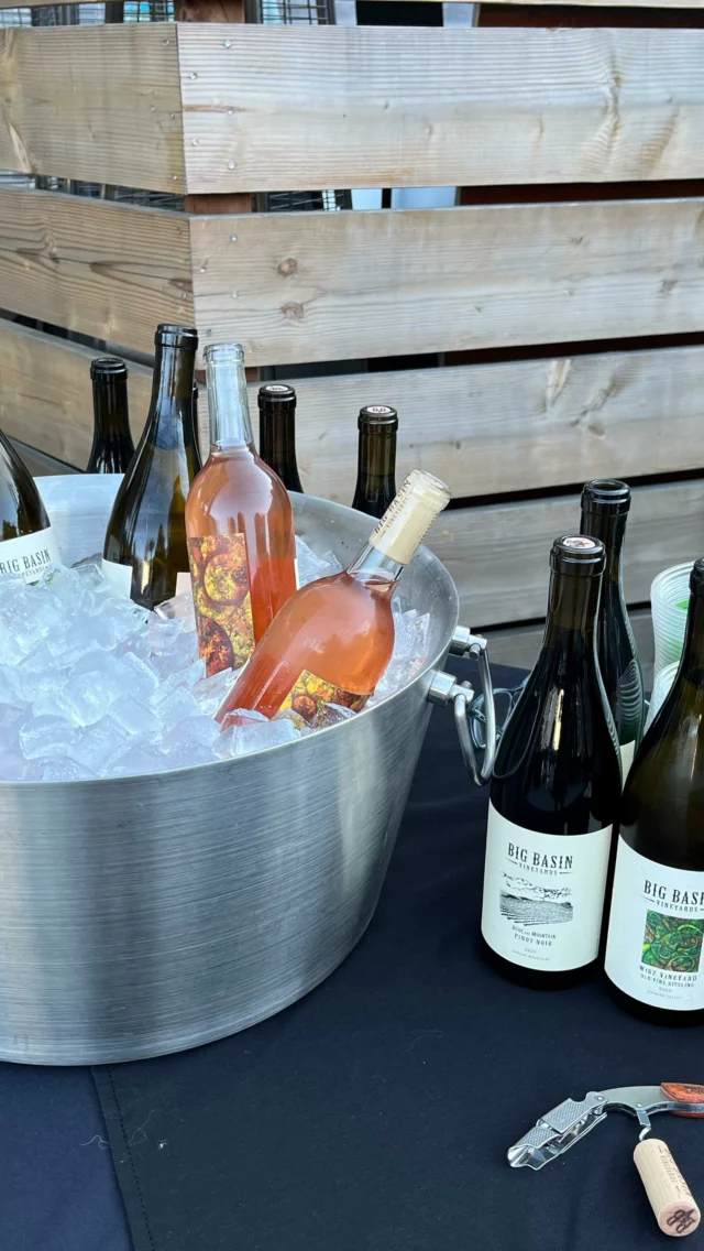 So good to see everyone at Solaire Restaurant + Bar, Hotel Paradox, for the Santa Cruz County Chamber of Commerce Business After Hours this week! We love sharing our wines and story with our Santa Cruz community🍷.
.
.
.
 @solaire_sc @santacruzcountychamber @hotelparadox @parker_presents  @panchos_empanadas @lauriedahl3 @bigbasinvineyards
